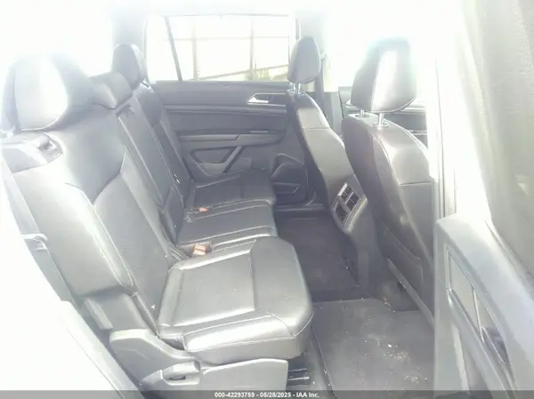 1V2CR2CA7JC558459 2018 VOLKSWAGEN ATLAS - Image 8