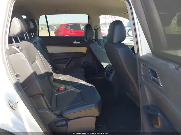 1V2CR2CA7JC585208 2018 VOLKSWAGEN ATLAS - Image 8
