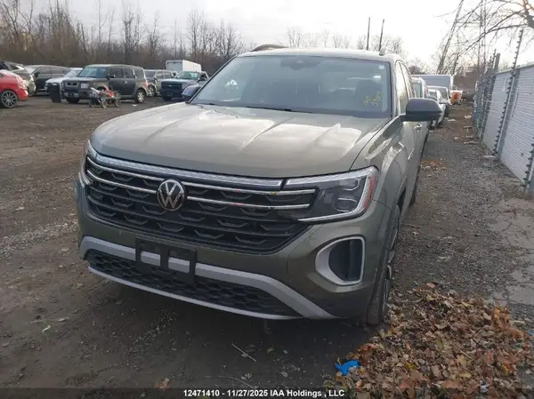 1V2CR2CA7RC579257 2024 VOLKSWAGEN ATLAS - Image 2