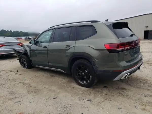 1V2CR2CA7SC545096 2025 VOLKSWAGEN ATLAS - Image 2