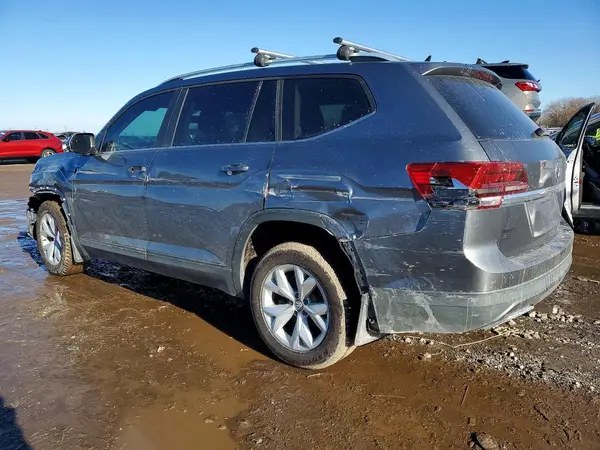1V2CR2CA8JC523204 2018 VOLKSWAGEN ATLAS - Image 2