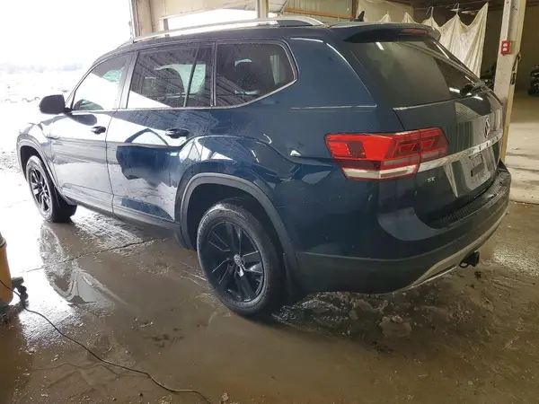 1V2CR2CA8JC542223 2018 VOLKSWAGEN ATLAS - Image 2