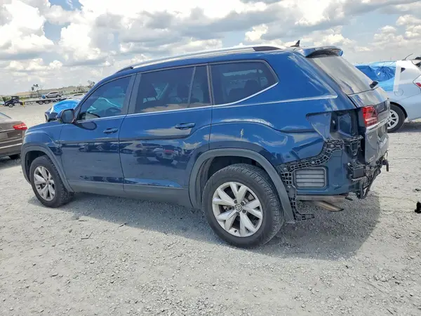 1V2CR2CA8JC545400 2018 VOLKSWAGEN ATLAS - Image 2