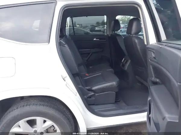 1V2CR2CA8JC558499 2018 VOLKSWAGEN ATLAS - Image 8