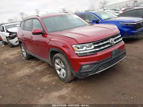 1V2CR2CA8JC566392 2018 VOLKSWAGEN ATLAS - Image 1