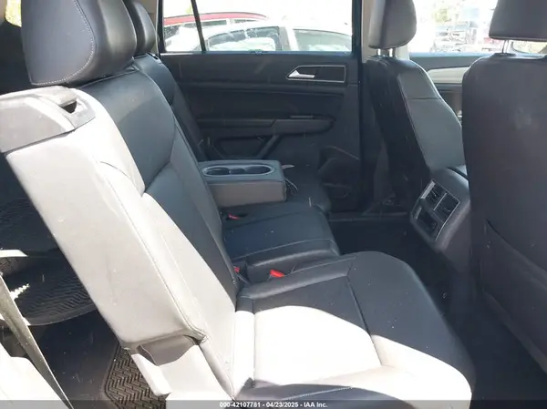 1V2CR2CA8JC576145 2018 VOLKSWAGEN ATLAS - Image 8