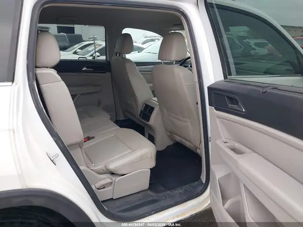 1V2CR2CA8JC579191 2018 VOLKSWAGEN ATLAS - Image 8