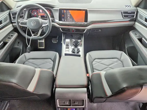 1V2CR2CA8SC520367 2025 VOLKSWAGEN ATLAS - Image 8