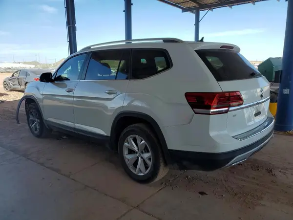 1V2CR2CA9JC543462 2018 VOLKSWAGEN ATLAS - Image 2