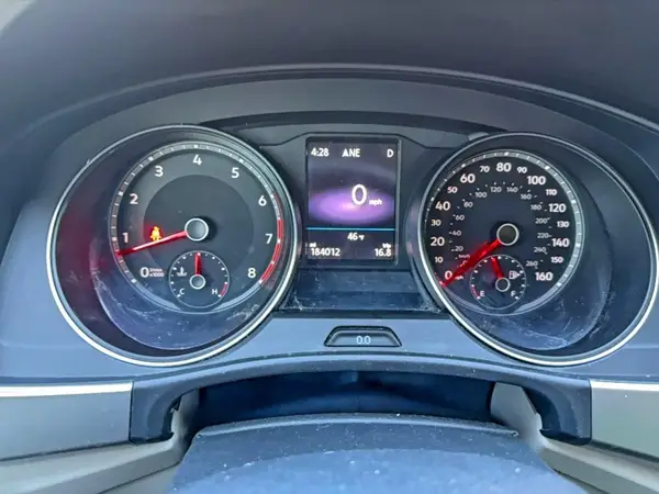 1V2CR2CA9JC586649 2018 VOLKSWAGEN ATLAS - Image 8