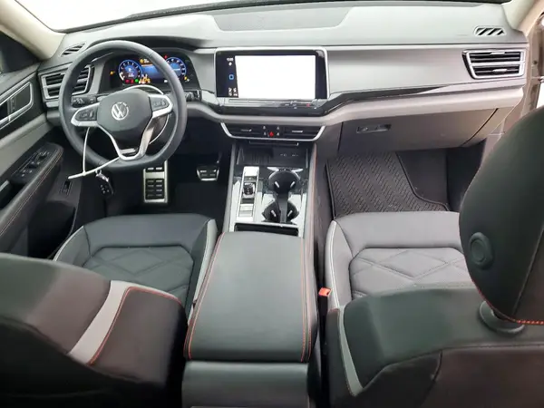 1V2CR2CA9SC517090 2025 VOLKSWAGEN ATLAS - Image 8
