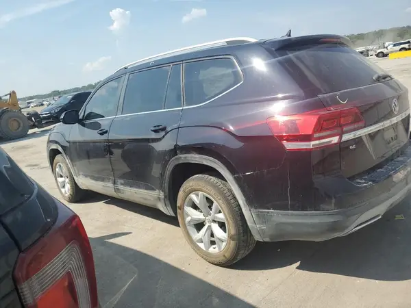 1V2CR2CAXJC559654 2018 VOLKSWAGEN ATLAS - Image 2