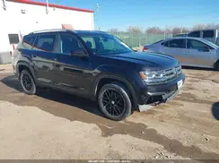 1V2CR2CAXJC568323 2018 VOLKSWAGEN ATLAS