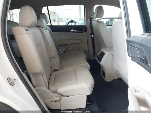 1V2CR2CAXJC594811 2018 VOLKSWAGEN ATLAS - Image 8