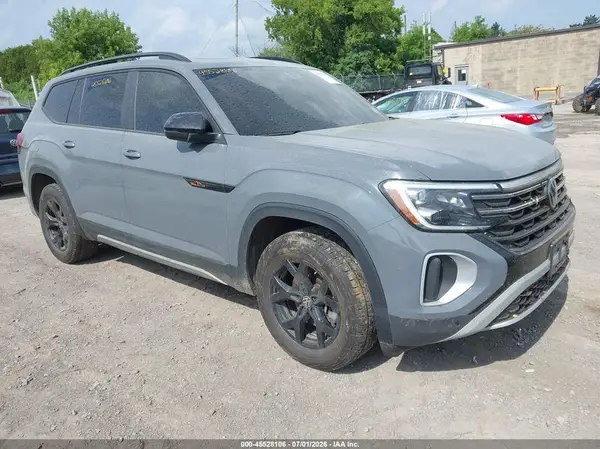 1V2CR2CAXSC548302 2025 VOLKSWAGEN ATLAS - Image 1