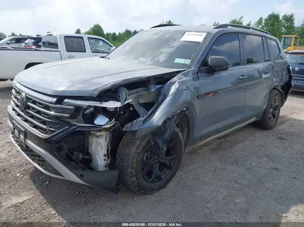 1V2CR2CAXSC548302 2025 VOLKSWAGEN ATLAS - Image 2