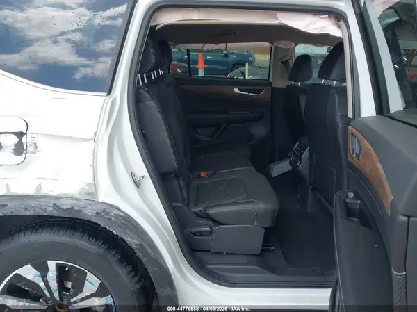 1V2DN2CA8TC528258 2026 VOLKSWAGEN ATLAS - Image 8