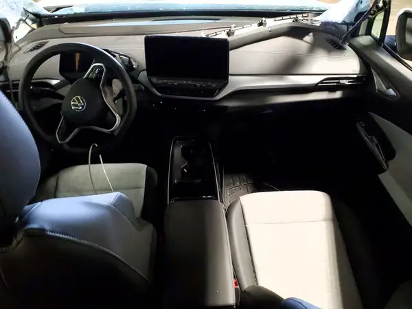 1V2DNPE8XPC045562 2023 VOLKSWAGEN ID.4 - Image 8