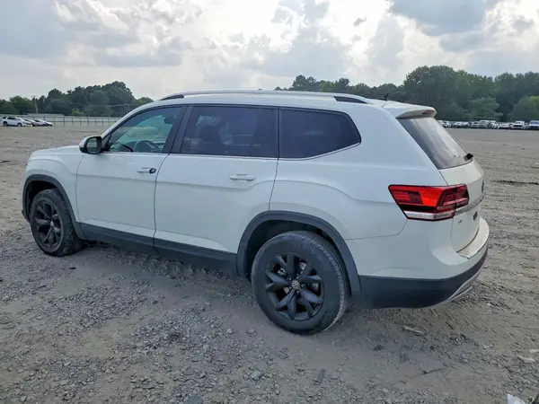 1V2DP2CA0JC600402 2018 VOLKSWAGEN ATLAS - Image 2