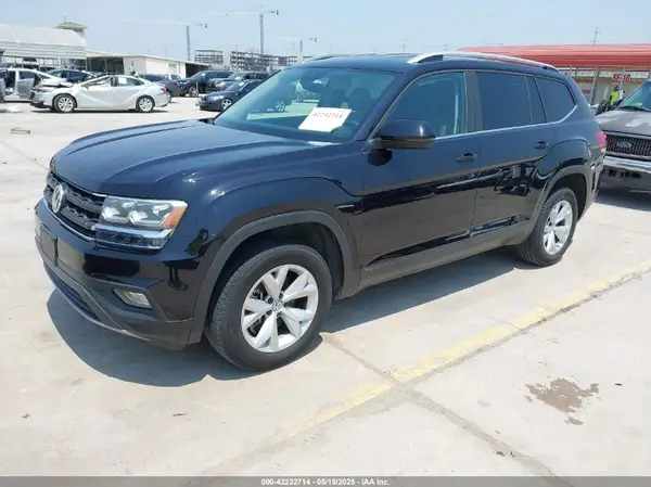 1V2DP2CA0JC600433 2018 VOLKSWAGEN ATLAS - Image 2