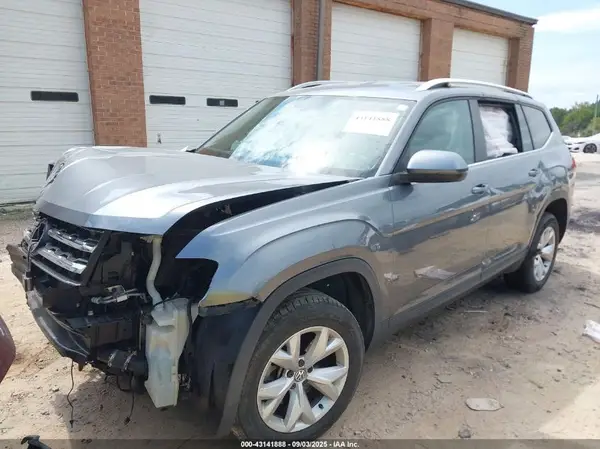 1V2DP2CA0KC586602 2019 VOLKSWAGEN ATLAS - Image 2