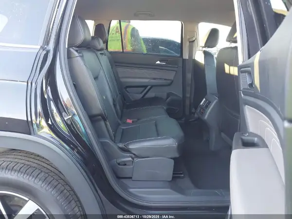 1V2DP2CA1NC514828 2022 VOLKSWAGEN ATLAS - Image 8