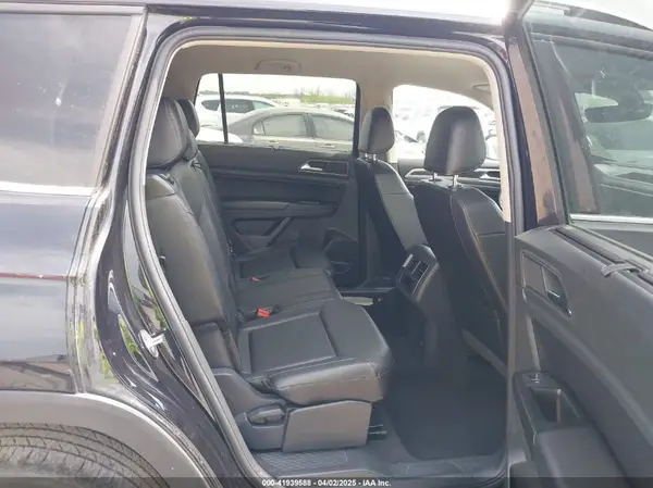 1V2DP2CA3JC600796 2018 VOLKSWAGEN ATLAS - Image 8