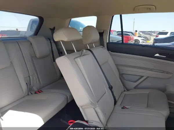 1V2DP2CA5PC550766 2023 VOLKSWAGEN ATLAS - Image 8