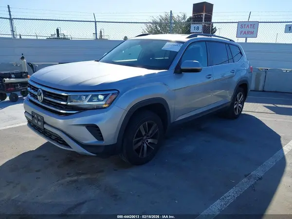 1V2DP2CA6MC523958 2021 VOLKSWAGEN ATLAS - Image 2