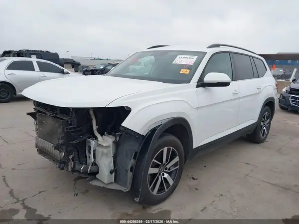1V2DP2CA7NC533500 2022 VOLKSWAGEN ATLAS - Image 2
