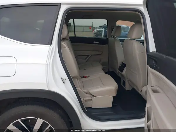 1V2DP2CA7NC533500 2022 VOLKSWAGEN ATLAS - Image 8