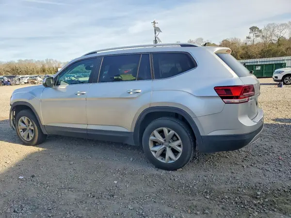 1V2DP2CA8JC600986 2018 VOLKSWAGEN ATLAS - Image 2