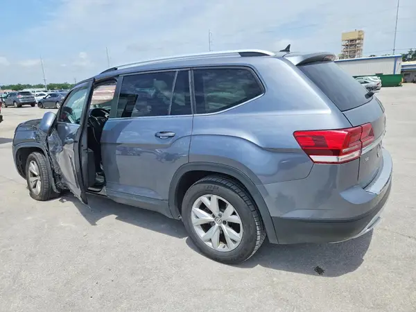 1V2DP2CAXJC600908 2018 VOLKSWAGEN ATLAS - Image 2
