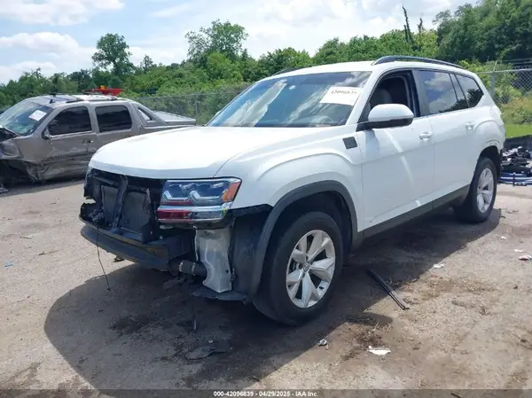 1V2DP2CAXLC500407 2020 VOLKSWAGEN ATLAS - Image 2