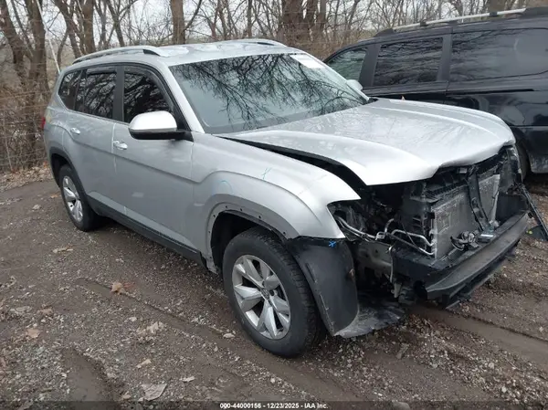 1V2DR2CA0KC503857 2019 VOLKSWAGEN ATLAS - Image 1