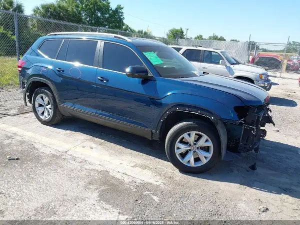 1V2DR2CA1JC511643 2018 VOLKSWAGEN ATLAS - Image 1