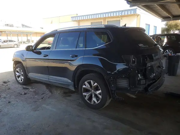 1V2DR2CA1JC524909 2018 VOLKSWAGEN ATLAS - Image 2