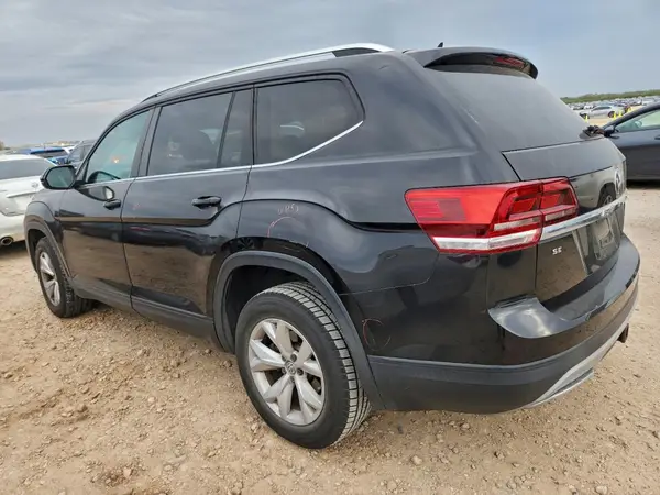 1V2DR2CA1JC576492 2018 VOLKSWAGEN ATLAS - Image 2