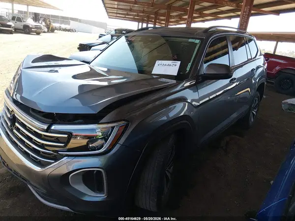 1V2DR2CA1RC578299 2024 VOLKSWAGEN ATLAS - Image 2