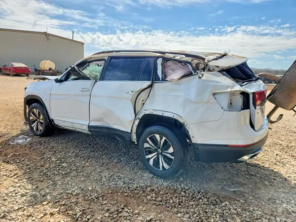 1V2DR2CA1RC587097 2024 VOLKSWAGEN ATLAS - Image 2