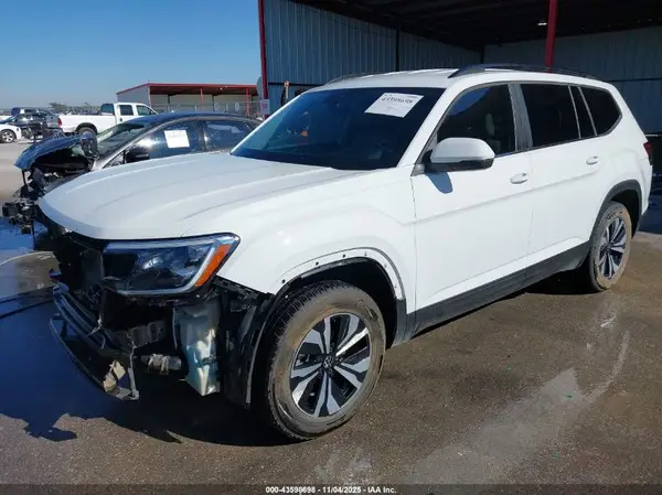 1V2DR2CA1SC529822 2025 VOLKSWAGEN ATLAS - Image 2