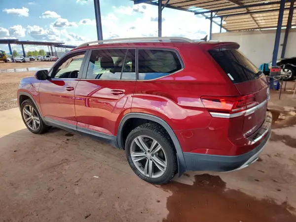 1V2DR2CA2JC528581 2018 VOLKSWAGEN ATLAS - Image 2
