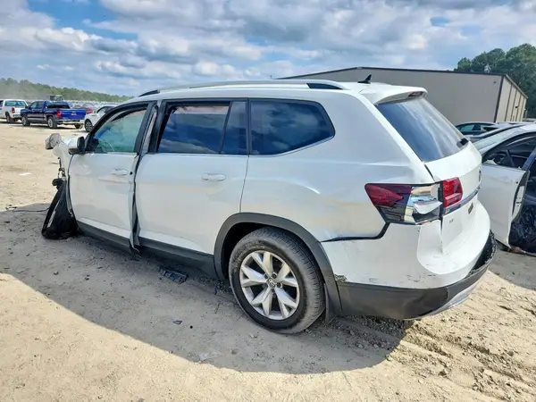 1V2DR2CA2JC533537 2018 VOLKSWAGEN ATLAS - Image 2