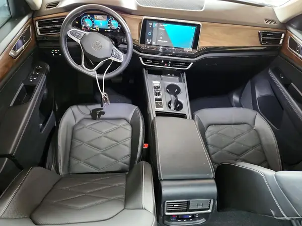 1V2DR2CA2RC623363 2024 VOLKSWAGEN ATLAS - Image 8