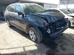 1V2DR2CA3JC522644 2018 VOLKSWAGEN ATLAS