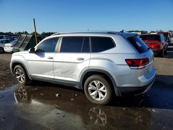 1V2DR2CA3KC533631 2019 VOLKSWAGEN ATLAS - Image 2