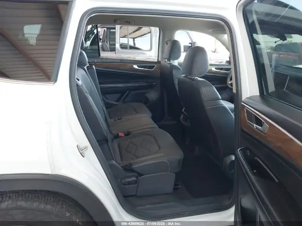 1V2DR2CA3RC525586 2024 VOLKSWAGEN ATLAS - Image 8