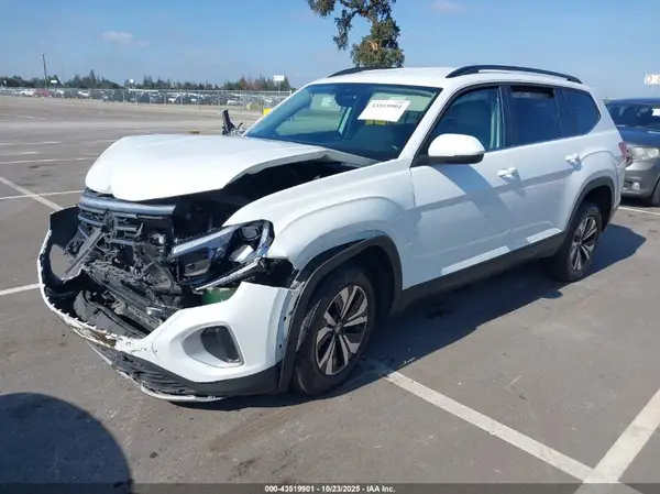 1V2DR2CA3RC563156 2024 VOLKSWAGEN ATLAS - Image 2