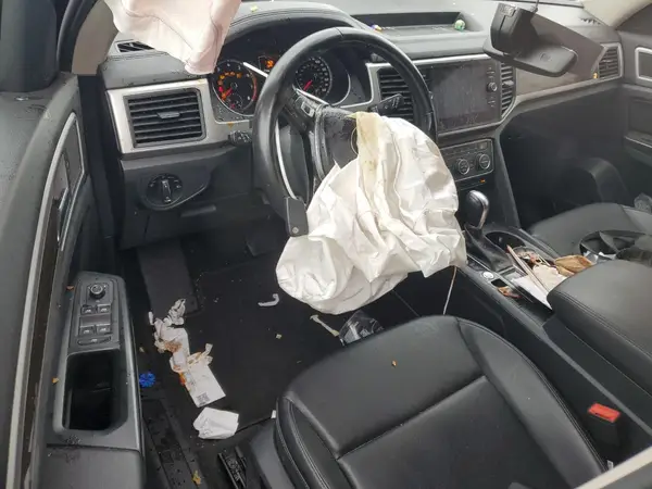 1V2DR2CA4JC573960 2018 VOLKSWAGEN ATLAS - Image 8