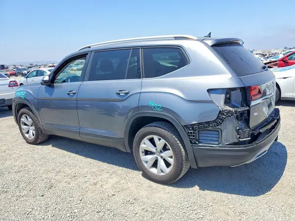 1V2DR2CA4JC590970 2018 VOLKSWAGEN ATLAS - Image 2